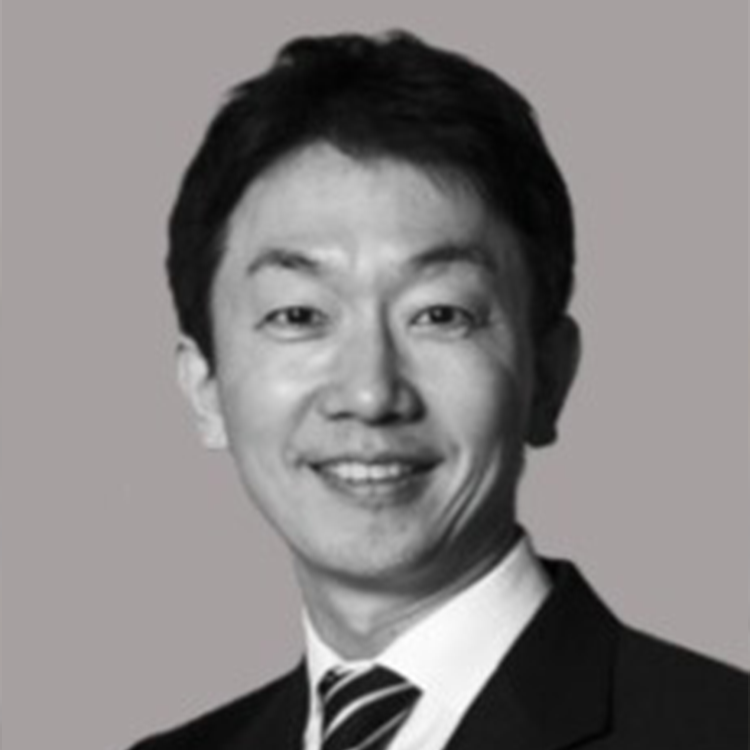 山本　雄士
